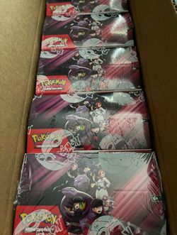 Pokemon DESTINED RIVALS BOOSTER BOX CASE
