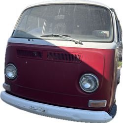1968 Volkswagen Bus Westfalia