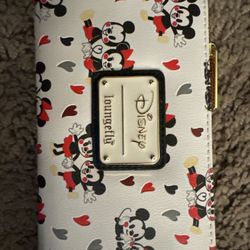 Disney wallet 