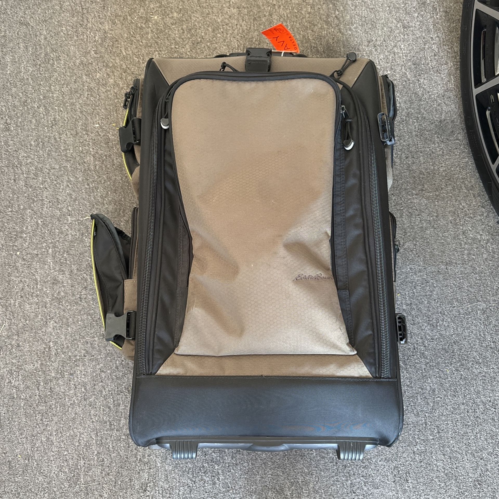 Eddie Bauer Luggage Measurements 15x26