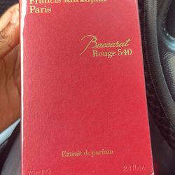 Baccarat Rouge 540 2.4oz 
