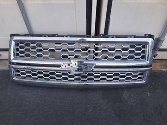 Chevy Silverado grille