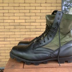 Men’s Boots Size 13