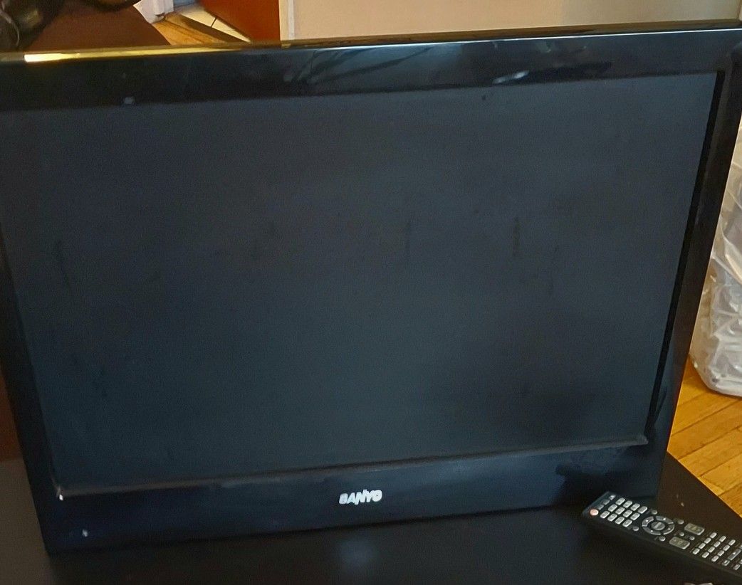 TV Sanyo 32 Pul , Control Remote Y Pasa Cidi .