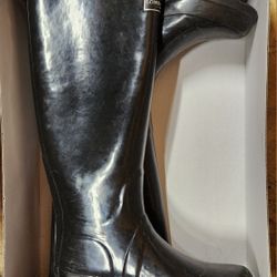 London Fog Size 6 Black rain boots