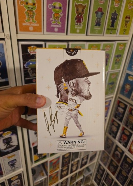 LUIS ARRAEZ SIGNED BOBBLEHEAD