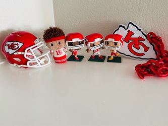 Kansas City Chiefs Funko Pop, mahomes plush, Kansas neck chain and mini Helmet Lot
