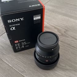 Sony FE 35mm F1.4 GM lens