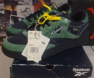 Reebok
Pleasures x Club C 85 Men's Size 11