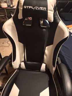 Gaming chair