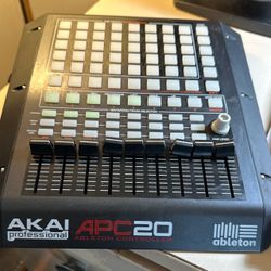 Akai Apc 20