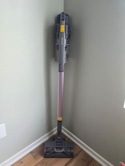 Shark vacuum