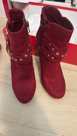 GUESS BOOTS