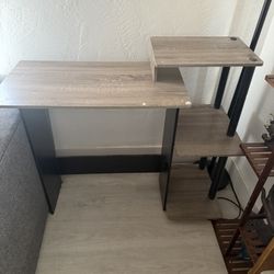 wooden desk 
