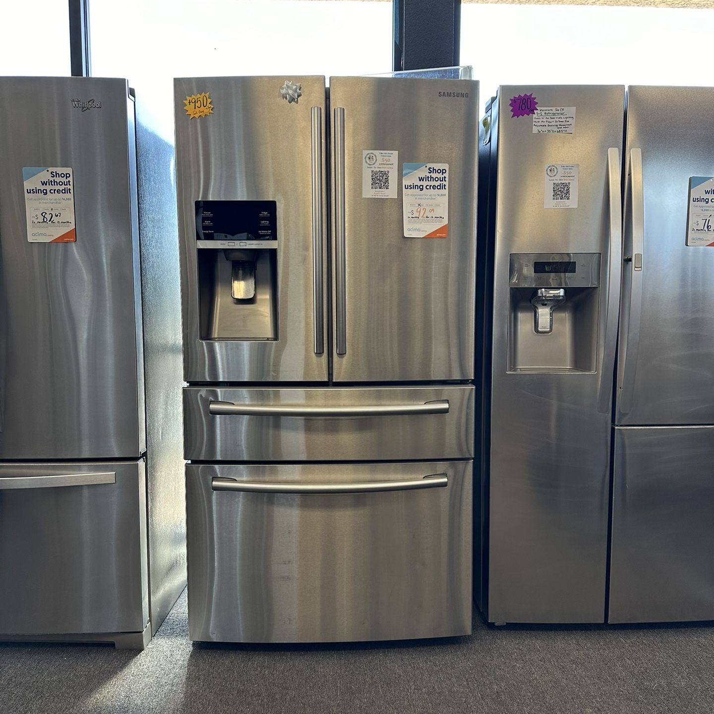 Large 28CF Samsung Refrigerator