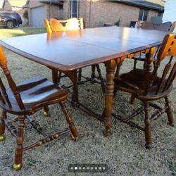 Double Drop Leaf Solid Wood Table with 4 Matching Chairs