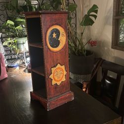 wooden storage cubby 