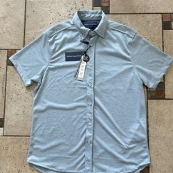 NWT Report Collection men’s flex knit slim fit shirt size M
