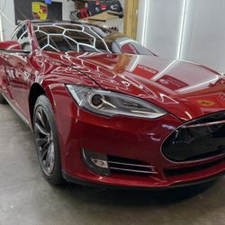 2013 Tesla Model S85