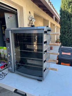 Brazilian Flame 5-Skewer Gas Rotisserie Grill!