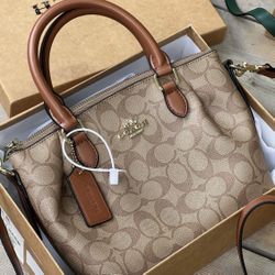 Beat Women Handbag