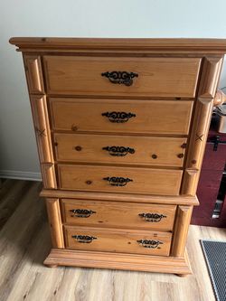 Wood dresser