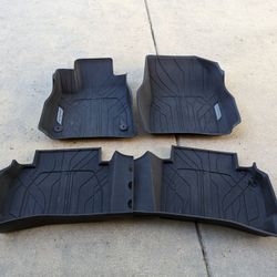 2017 Chevrolet Malibu OEM Floor Liners