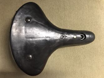 Vintage Saddle Base Seat !!!!