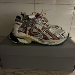 balenciaga runners mutli color 