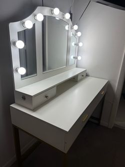 Vanity