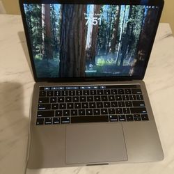 2019 Macbook Pro 13 Inch Touchbar 1.4 I5 8GB 128GB 