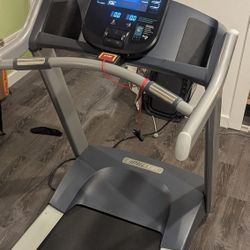 Precor 243 Treadmill 
