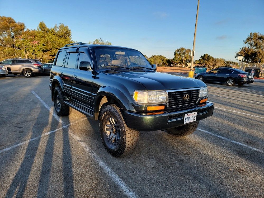 1997 Lexus LX 450
