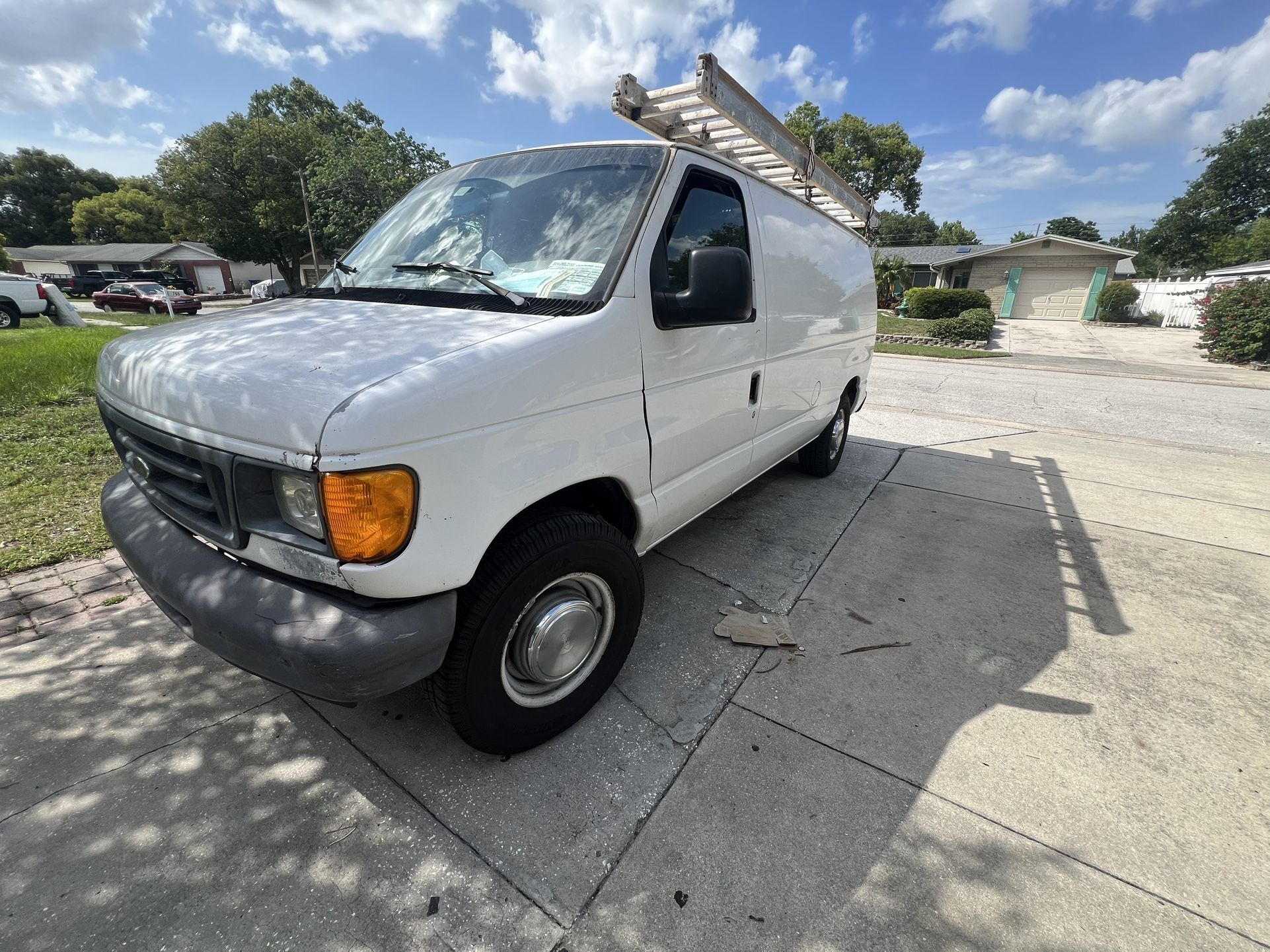 2006 Ford E-250