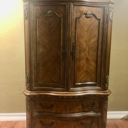 Dark Wood Tall Wardrobe/Armoire With Drawers And Storage For TV