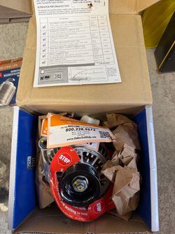Carquest Remanufactured Denso Alternator 90amp 13754A for Toyota
