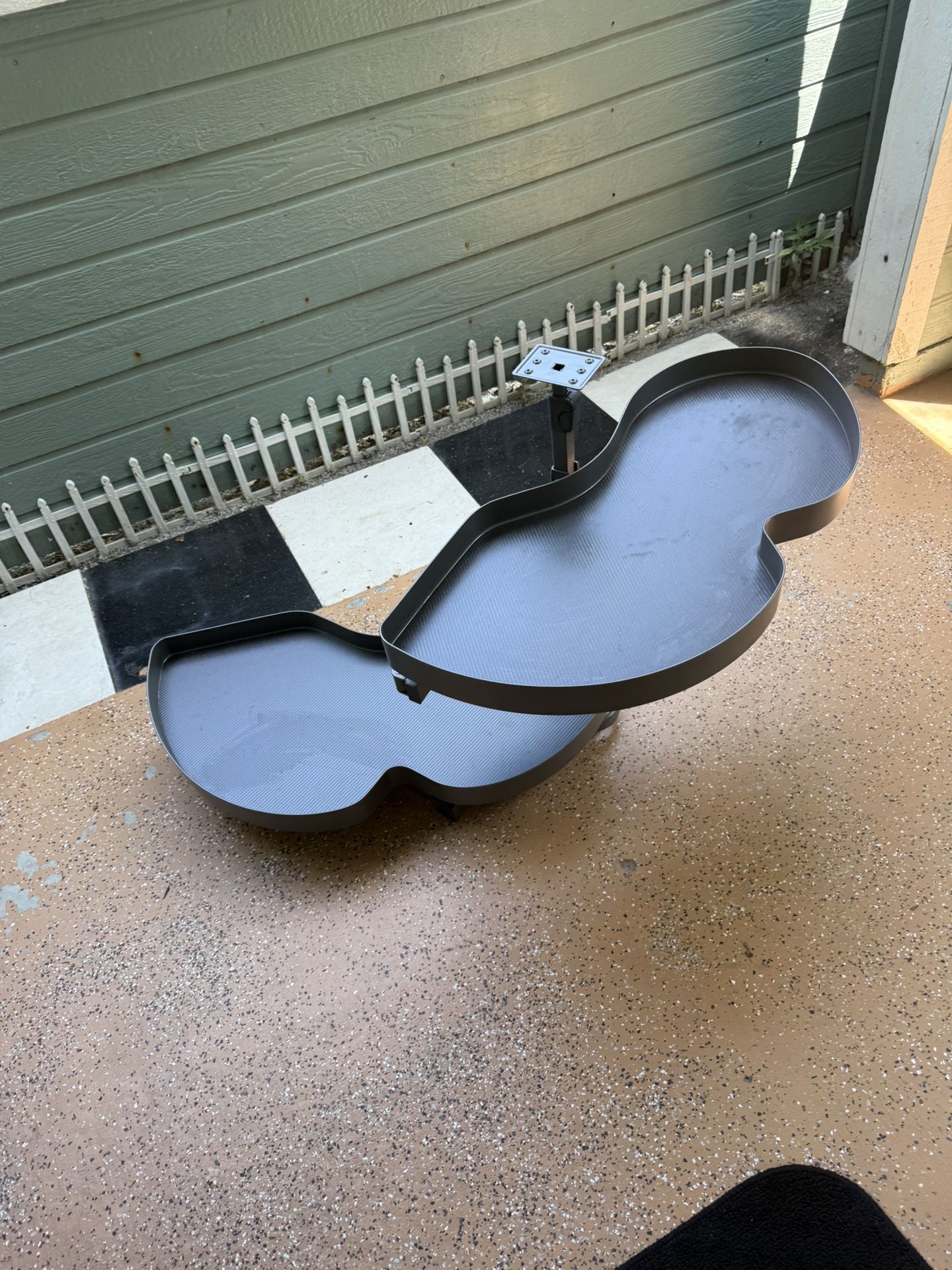 Cabinet Pull Out Organizer Brand New Bought From Granite Expo 