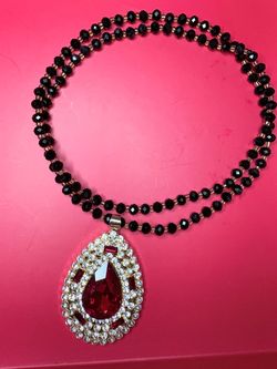 New Beautiful Long Tear Drop Necklace