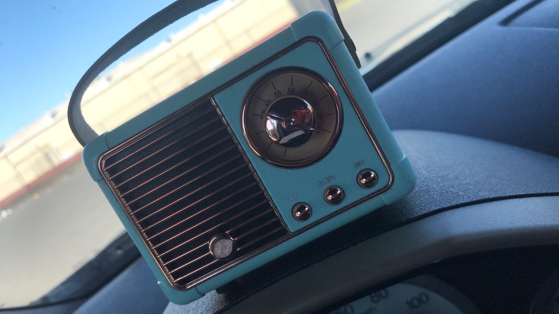 Dosmix Speaker
