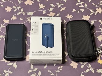 Mophie Powerstation Plus XL & Hermit Shell Case