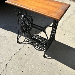 Old Singer Peddle Sewing Machine Table