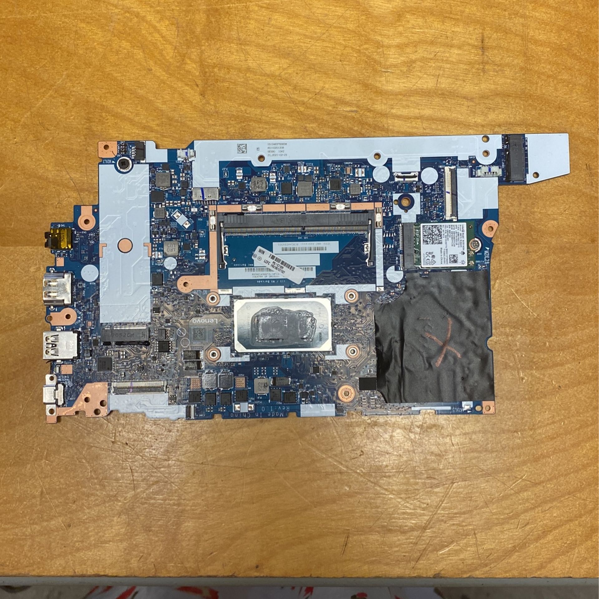 Lenovo E15 2nd Gen Core I5(11th Gen) Faulty Motherboard(GB4B0/GE5B0. NM-D011 Rev 1.0)