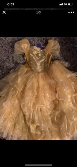 Hermoso vestido talla 6 para niña🥰😍tienda dysney 🥰😊
