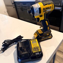 Dewalt 20v Impact Driver Kit