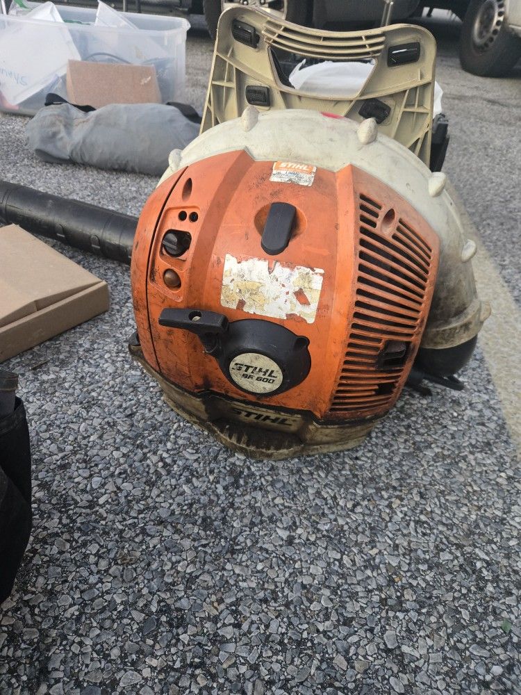 Stihl Leaf Blower Br 600