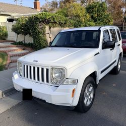 2012 Jeep Liberty Sport - $4900 FIRM