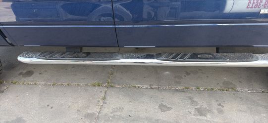 2011 Ford F-150 4 Door Steps