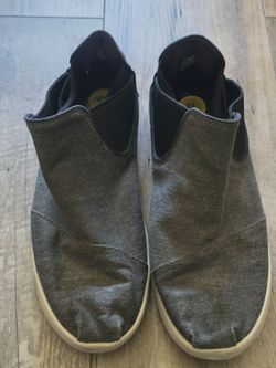 Bob's from Skechers memory foam womens shoes size 8