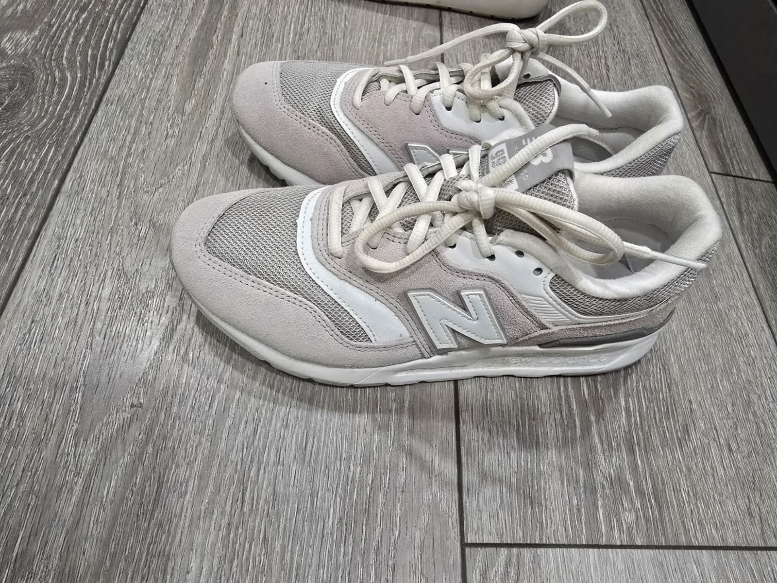 New Balance Athletic Shoes 