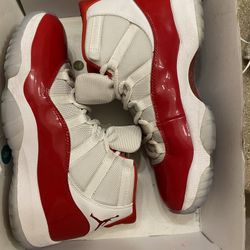 Air Jordan 11 Cherries 